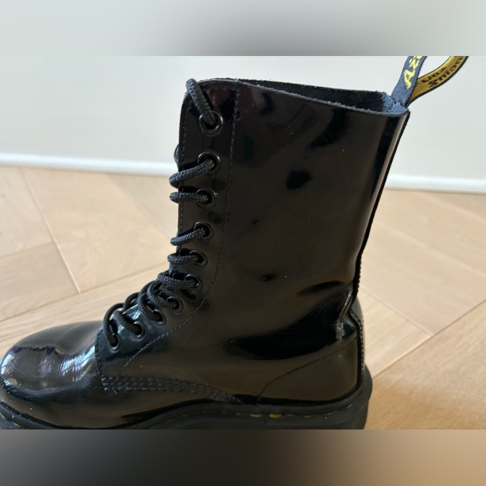 Dr Martens MJ Collab Patent Leather Black Combat Grunge Combat Boots US 7